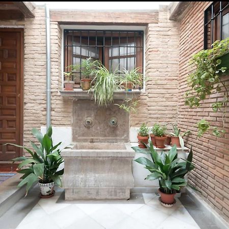 Apartmán Atico Con Terracita Y Vistas Alhambra, Centro Granada Exteriér fotografie